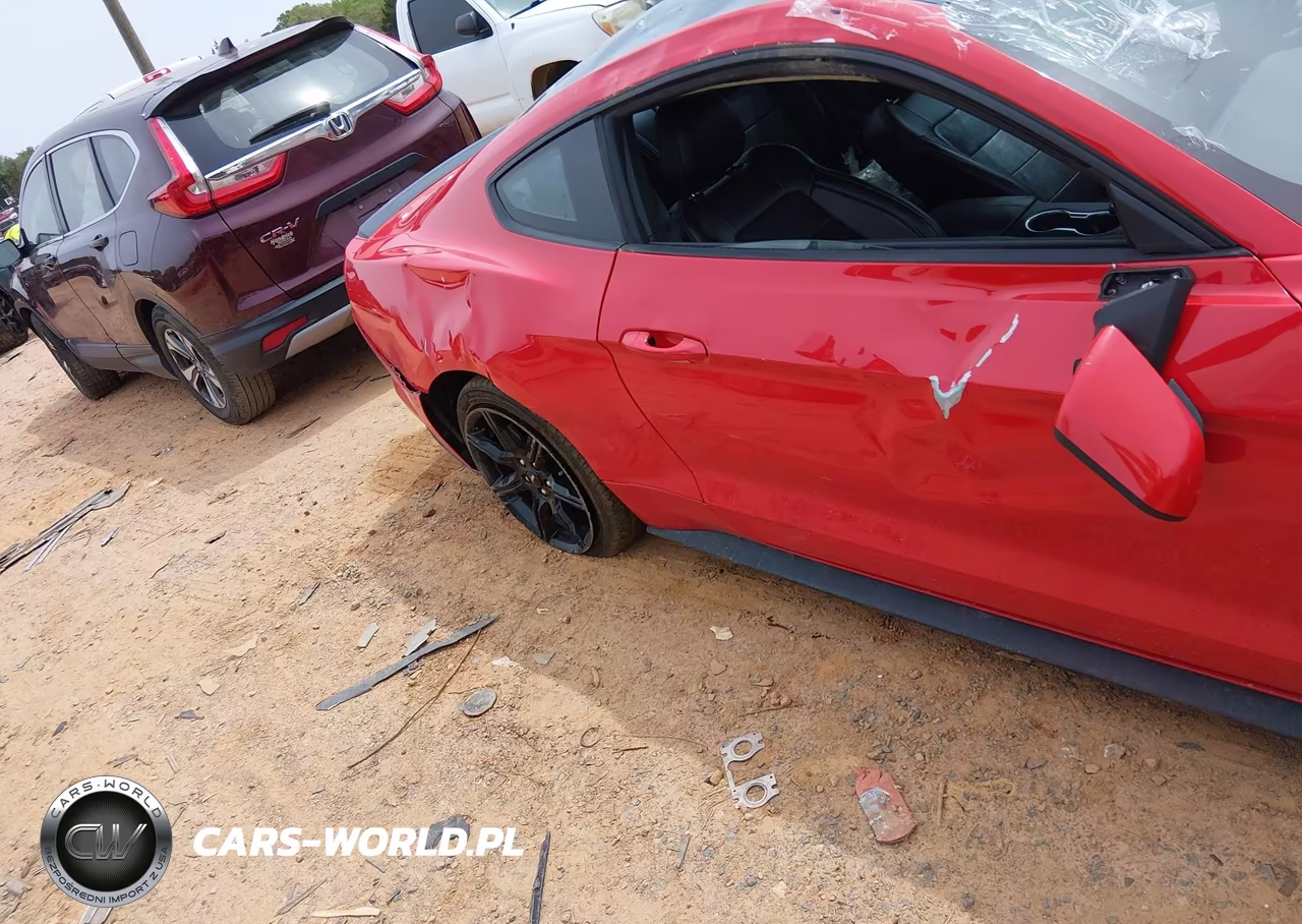 2020 Ford Mustang Ecoboost Premium Fastback VIN:1FA6P8THXL5181417 - 6