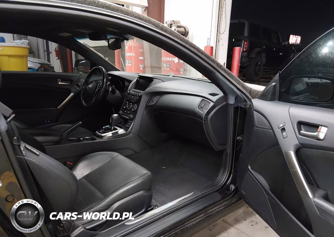 2016 Hyundai Genesis 3.8 Ultimate VIN:KMHHU6KJ9GU136688 - 5