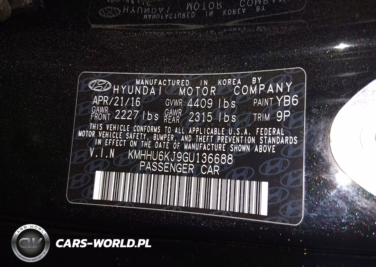 2016 Hyundai Genesis 3.8 Ultimate VIN:KMHHU6KJ9GU136688 - 9