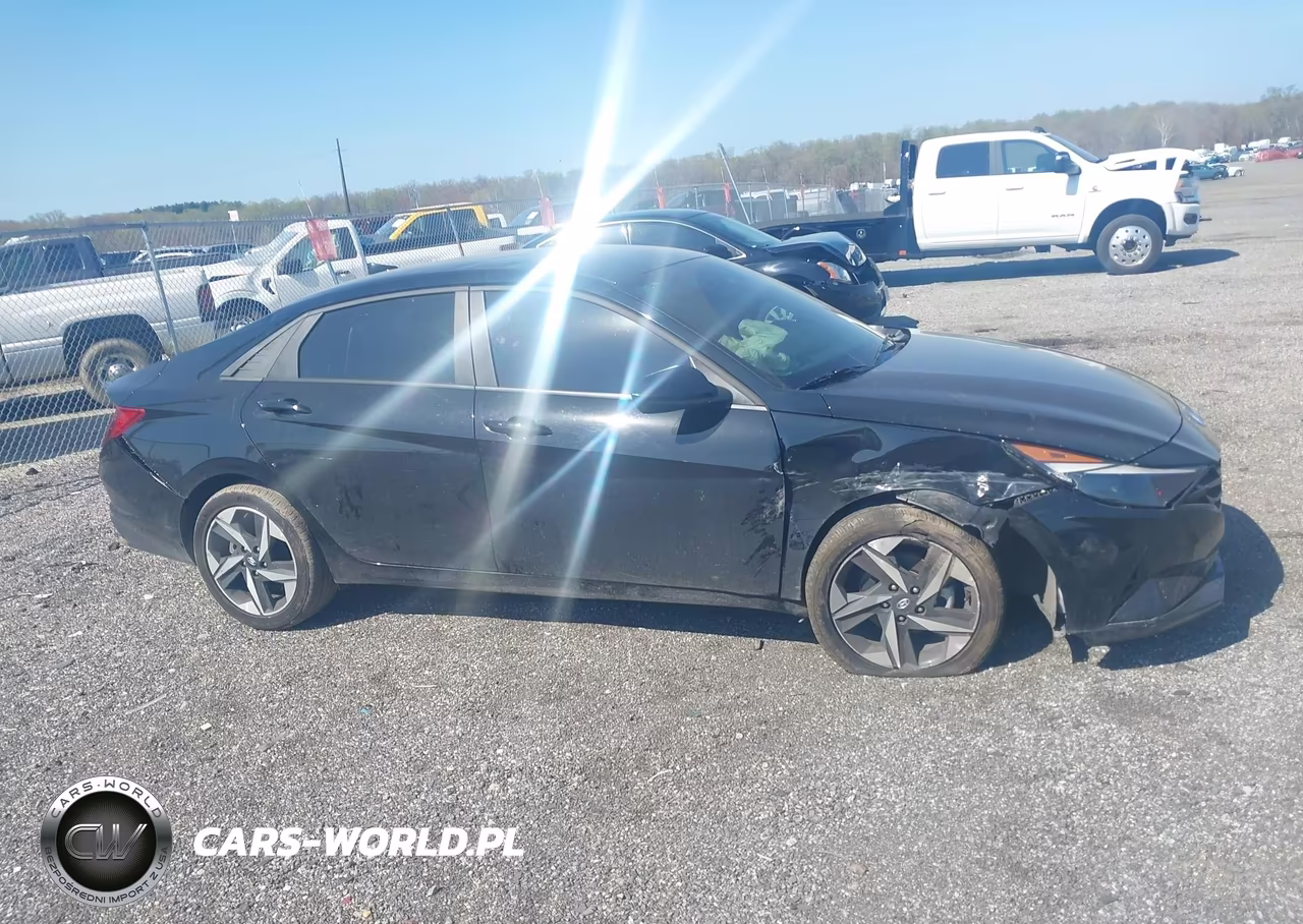 2023 Hyundai Elantra Sel VIN:KMHLS4AGXPU629418 - 13