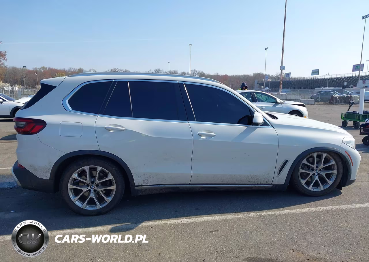 2021 BMW X5 xDrive40I VIN:5UXCR6C06M9G08254 - 13