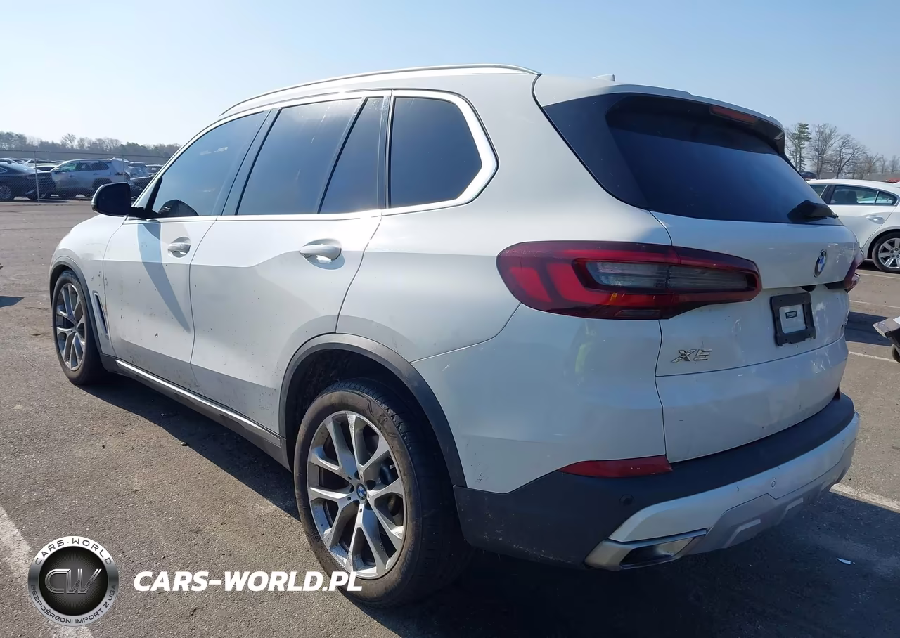 2021 BMW X5 xDrive40I VIN:5UXCR6C06M9G08254 - 3