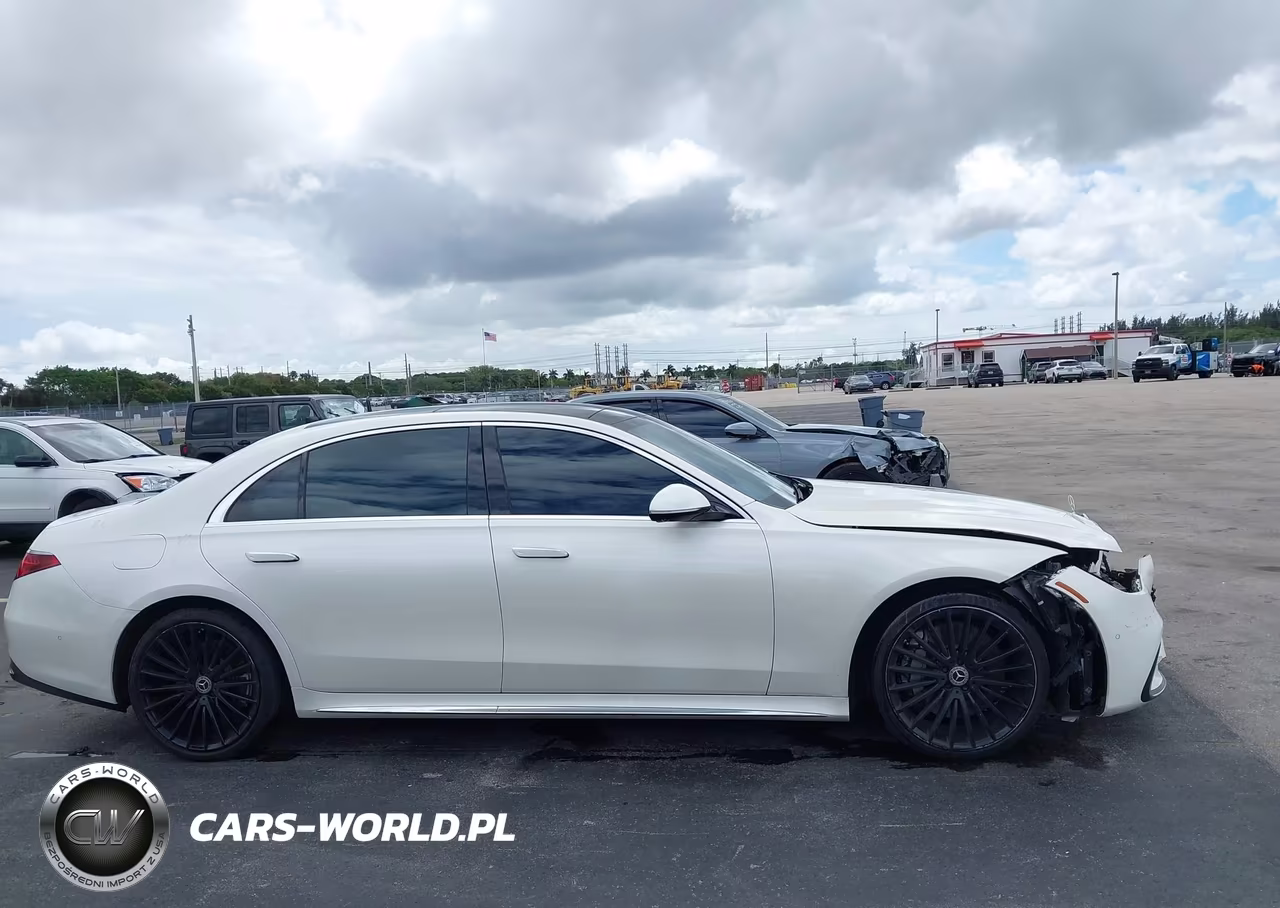 2023 Mercedes-Benz S 580 4Matic VIN:W1K6G7GB2PA223088 - 13