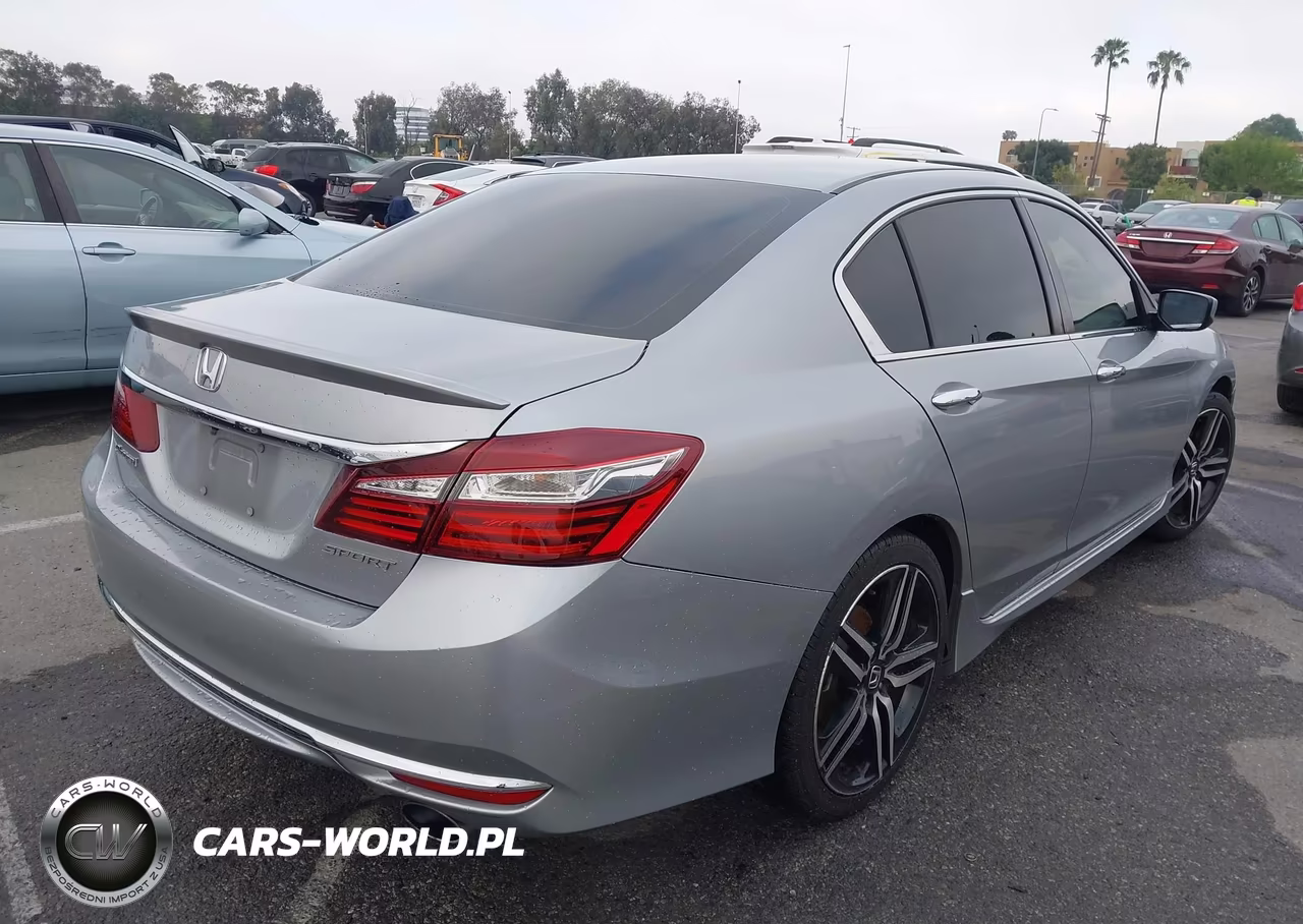 2017 Honda Accord Sport VIN:1HGCR2F59HA254427 - 4