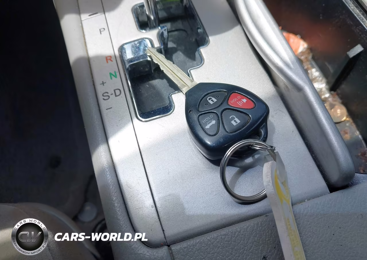 2010 Toyota Camry Le VIN:4T4BF3EK0AR072282 - 11