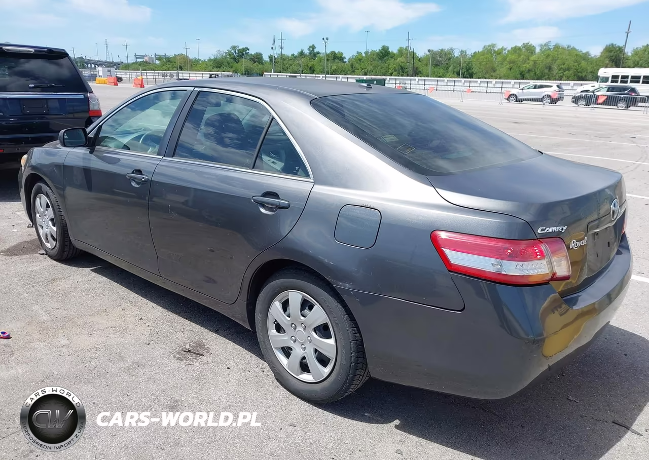 2010 Toyota Camry Le VIN:4T4BF3EK0AR072282 - 3