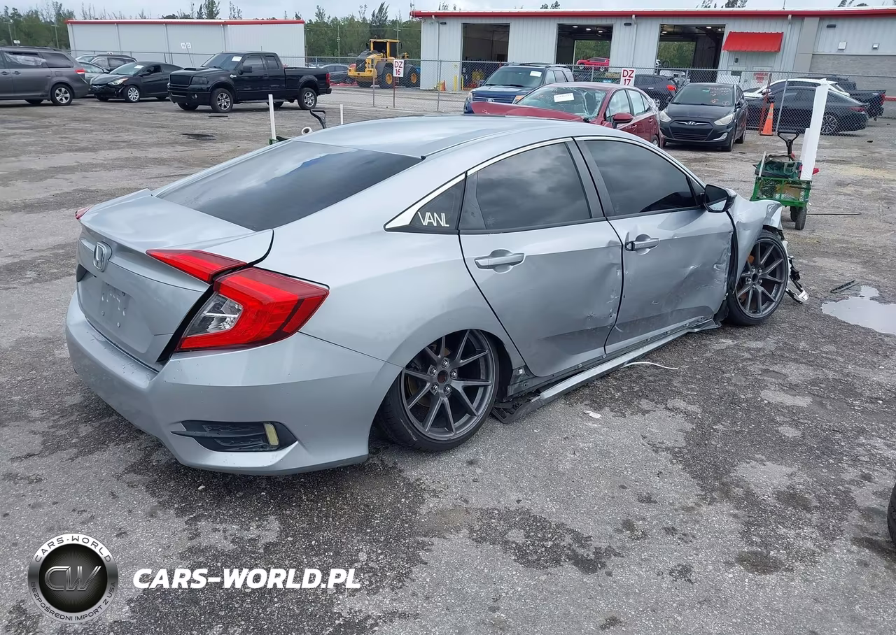 2018 Honda Civic Lx VIN:19XFC2E53JE035738 - 4