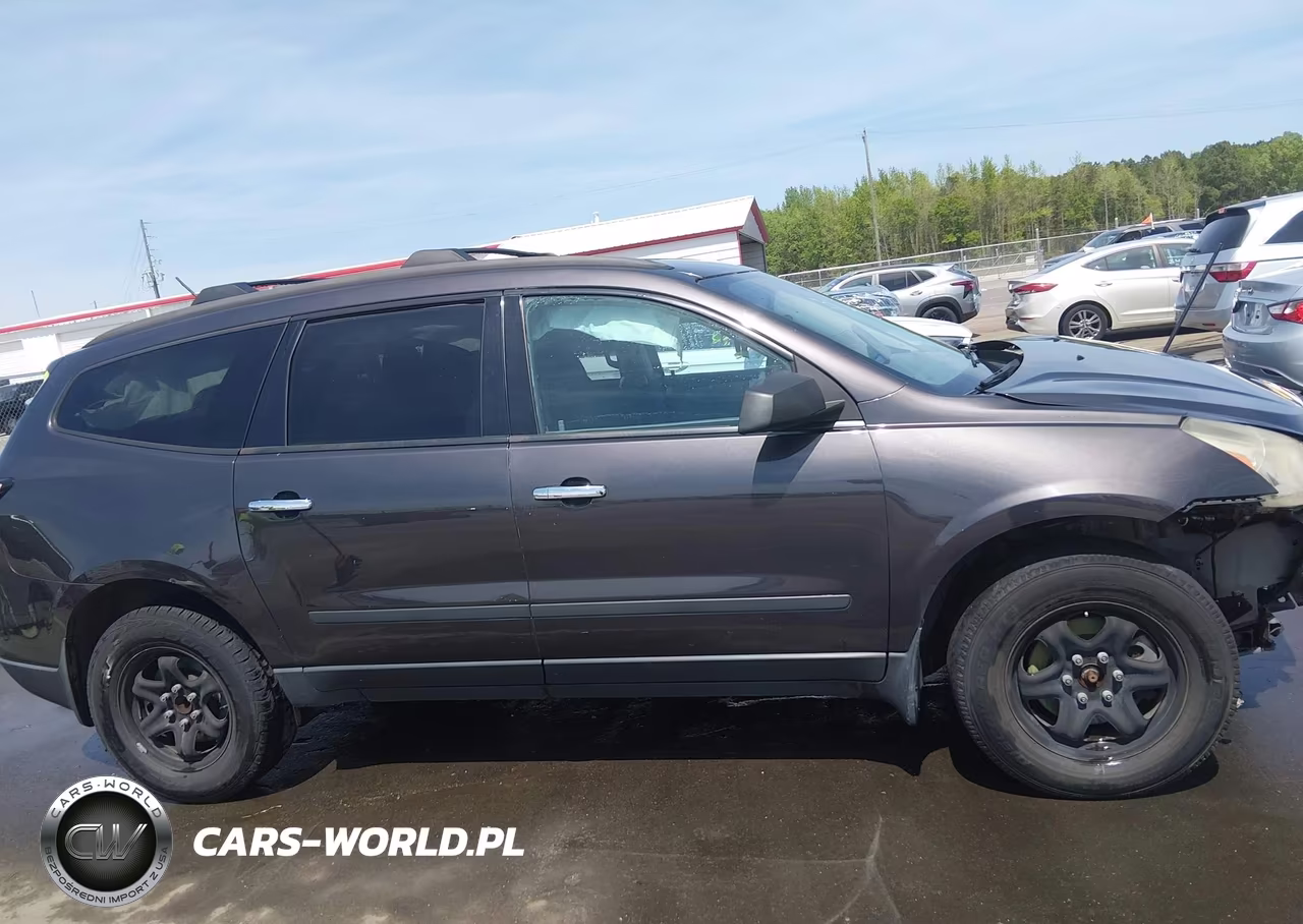 2013 Chevrolet Traverse Ls VIN:1GNKRFED4DJ115690 - 13