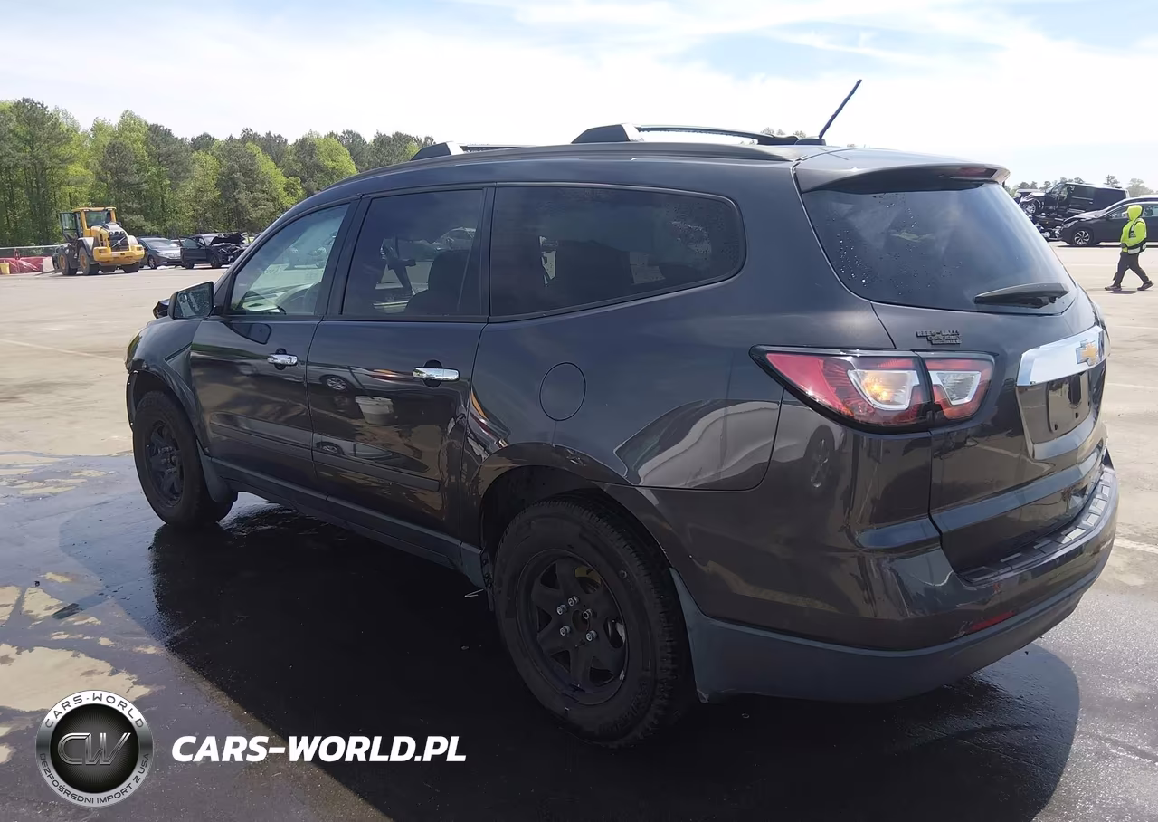 2013 Chevrolet Traverse Ls VIN:1GNKRFED4DJ115690 - 3