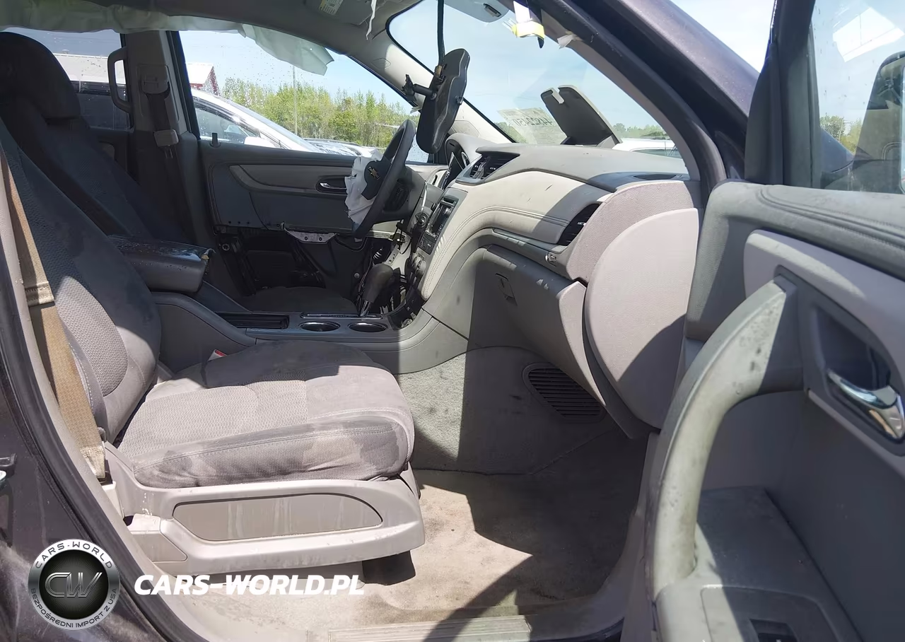 2013 Chevrolet Traverse Ls VIN:1GNKRFED4DJ115690 - 5