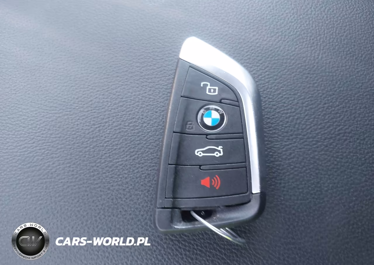 2022 BMW X3 xDrive30I VIN:5UX53DP08N9M81062 - 11