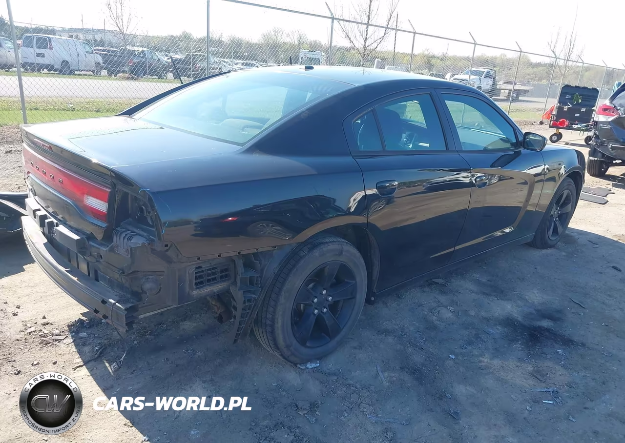 2013 Dodge Charger Se VIN:2C3CDXBG6DH614979 - 4