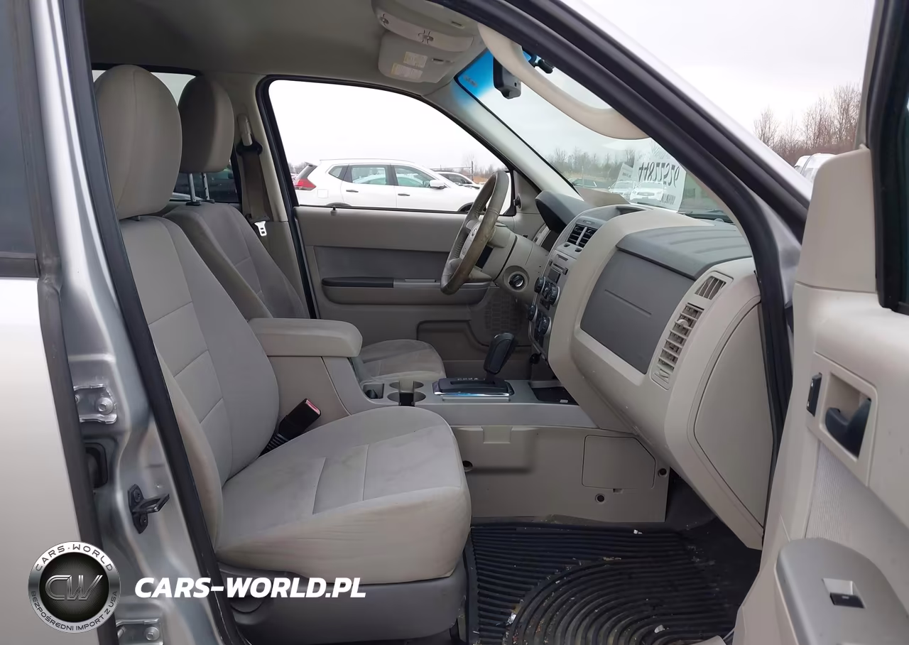 2010 Ford Escape Xlt VIN:1FMCU9D77AKC13770 - 5
