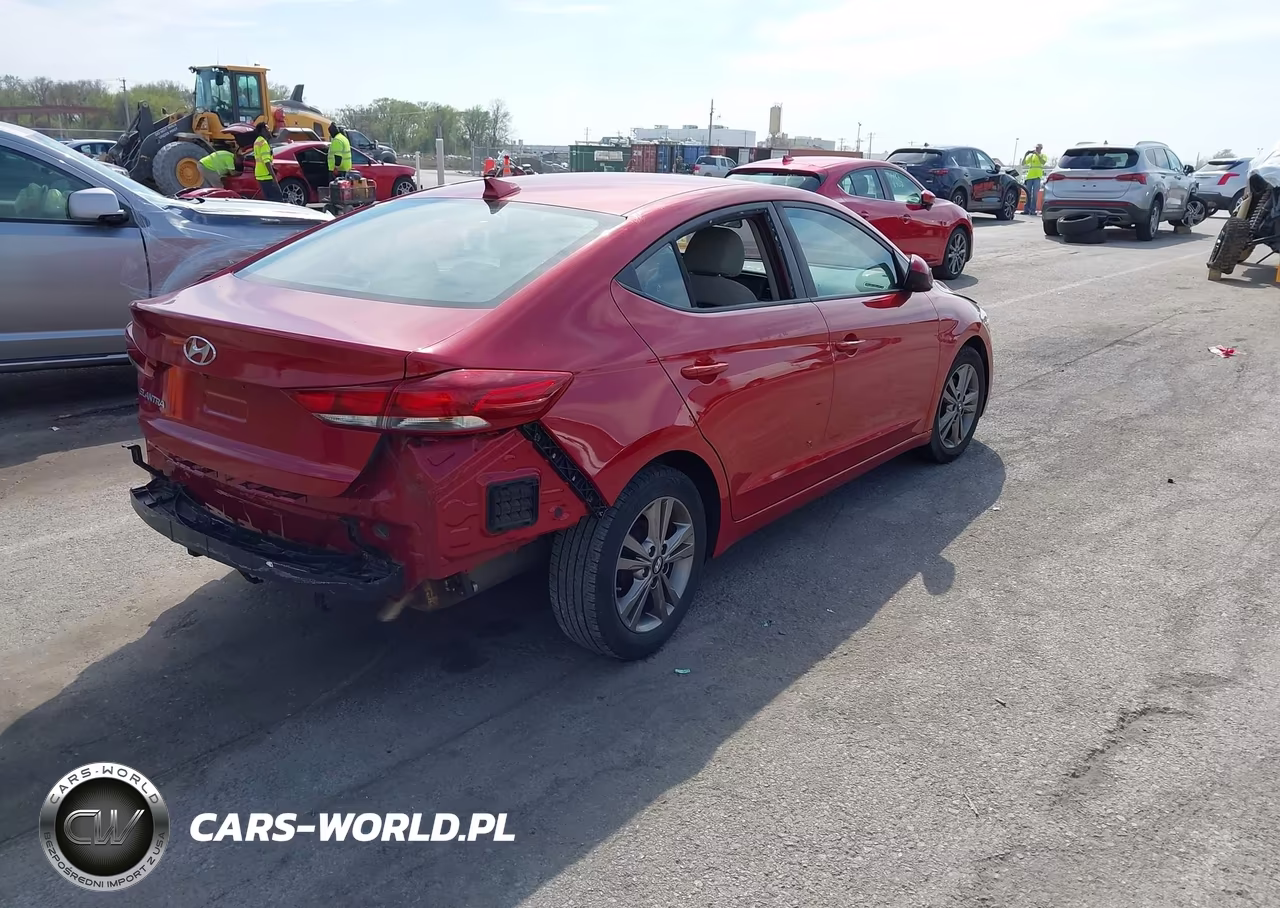 2017 Hyundai Elantra Se VIN:5NPD84LF8HH039564 - 4