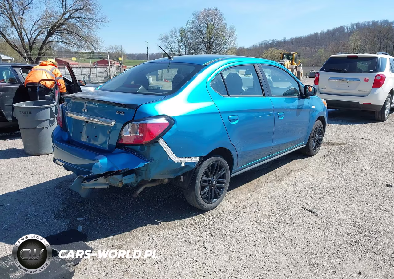 2022 Mitsubishi Mirage G4 Black Edition-Es-Le VIN:ML32FUFJ0NHF05212 - 4