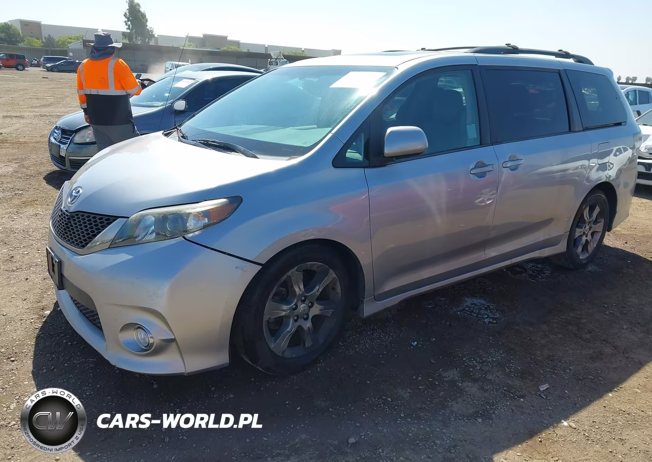 2012 Toyota Sienna Se 8 Passenger VIN:5TDXK3DC5CS224042 - 2