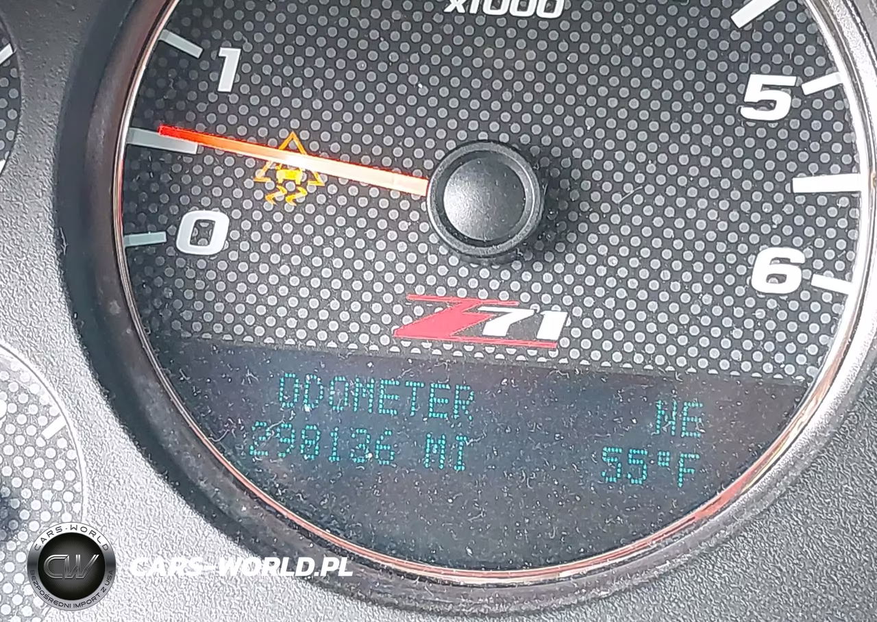 2010 Chevrolet Tahoe Lt VIN:1GNUCBE06AR166878 - 15
