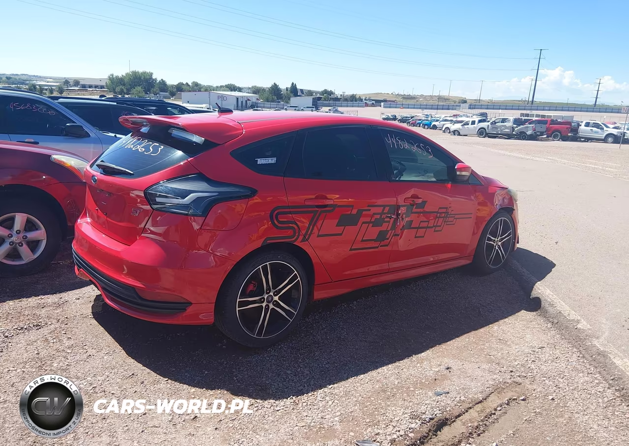 2017 Ford Focus St VIN:1FADP3L92HL334135 - 4