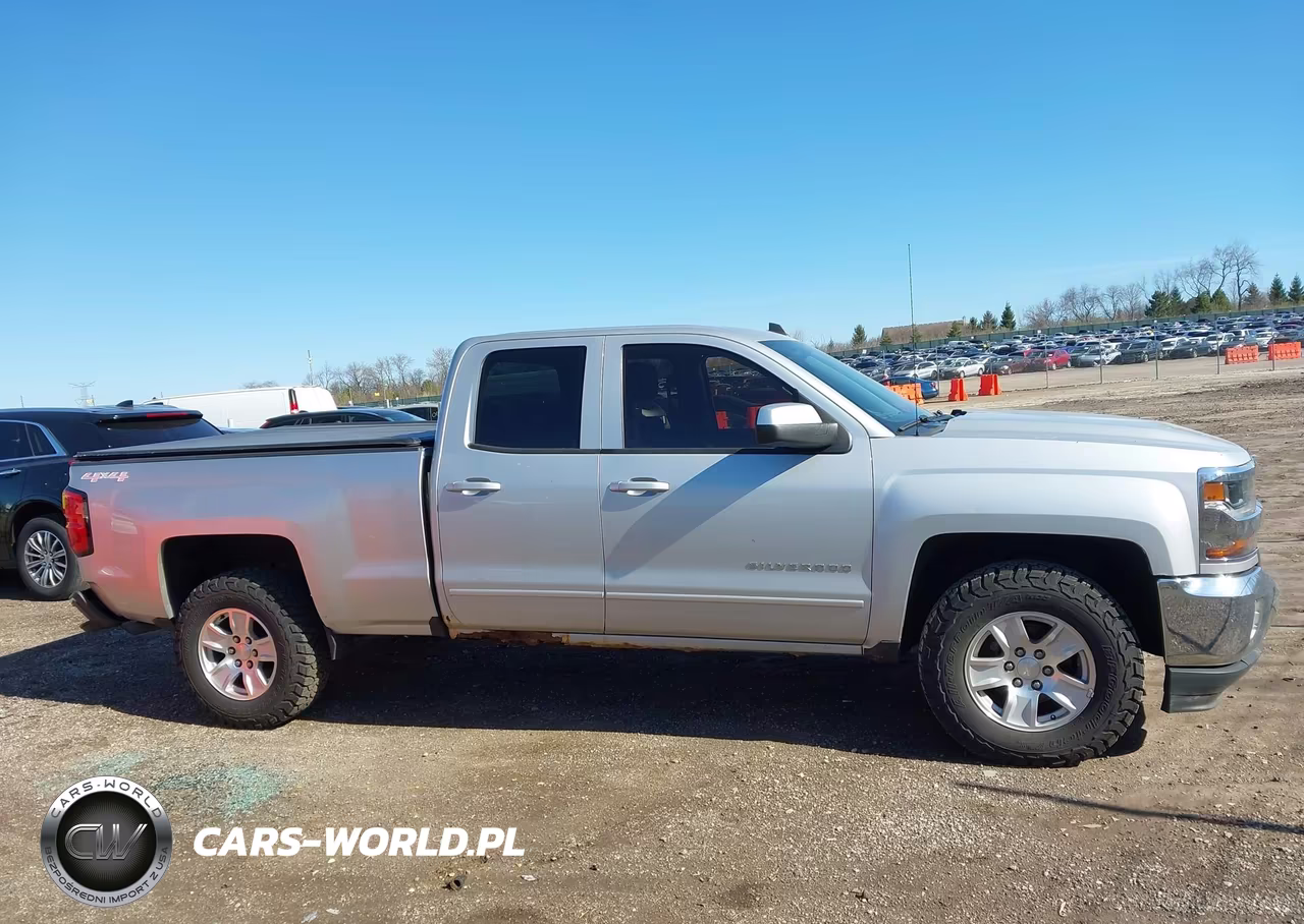 2017 Chevrolet Silverado 1500 1Lt VIN:1GCVKREH1HZ139158 - 13
