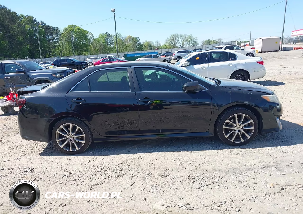 2014 Toyota Camry Se VIN:4T1BF1FK9EU347392 - 13
