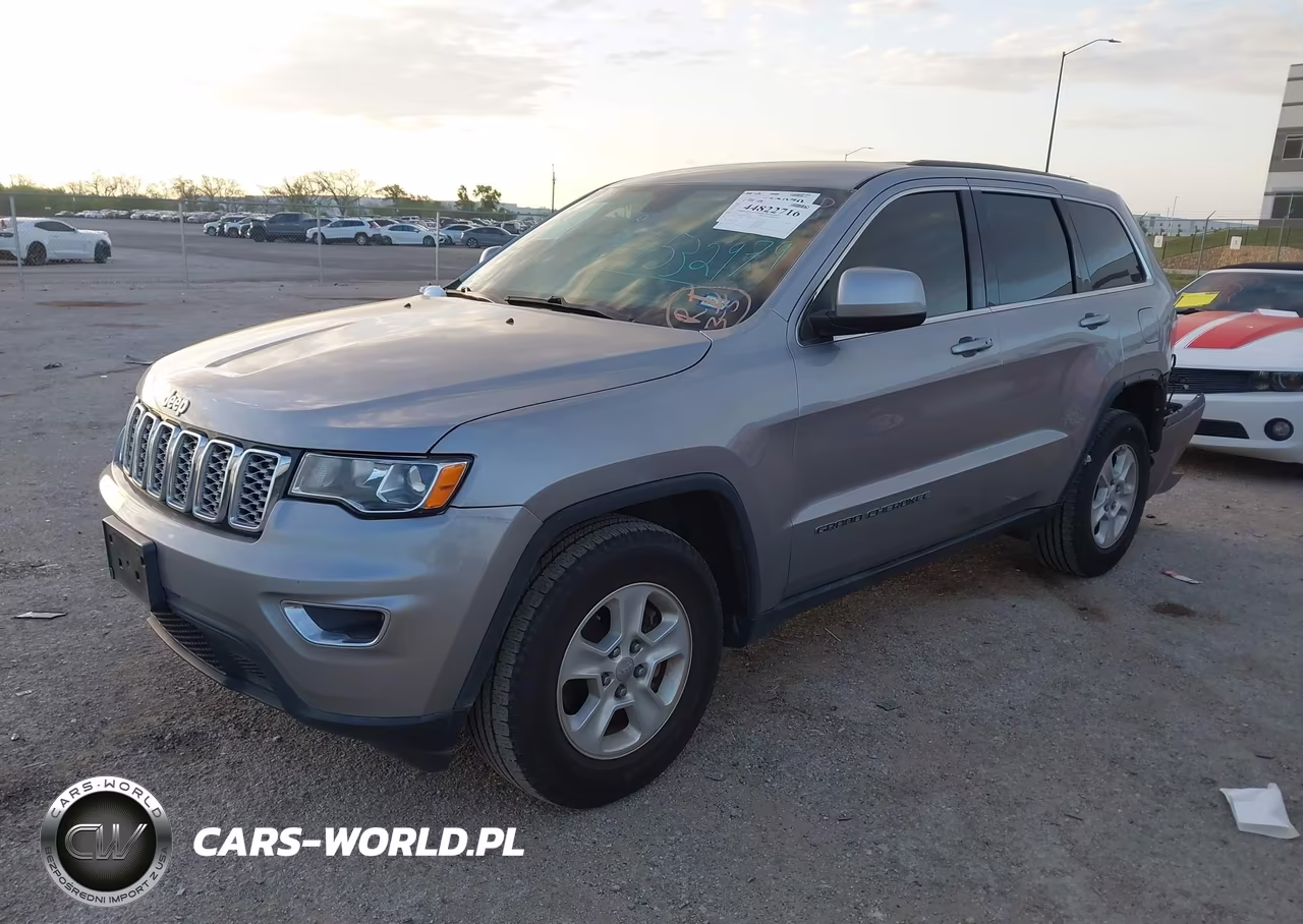2017 Jeep Grand Cherokee Laredo 4X2 VIN:1C4RJEAG1HC614949 - 2