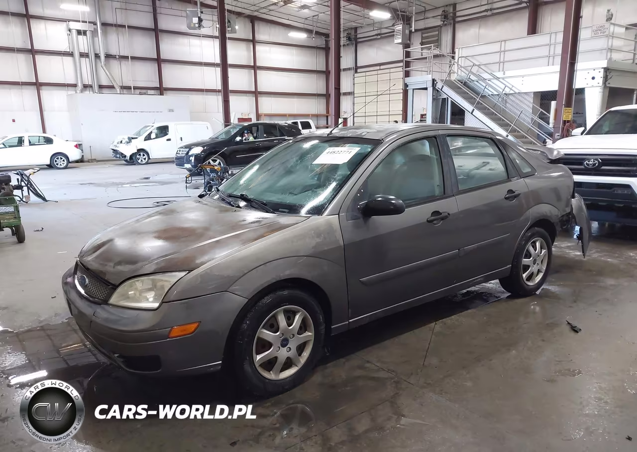 2005 Ford Focus Zx4 VIN:1FAFP34N75W230304 - 2