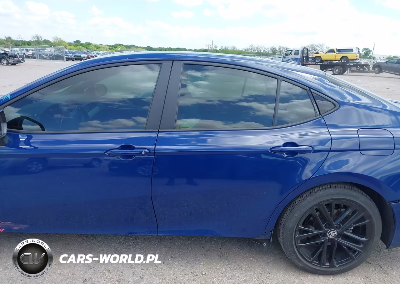 2025 Toyota Camry Se VIN:4T1DAACK8SU168039 - 15