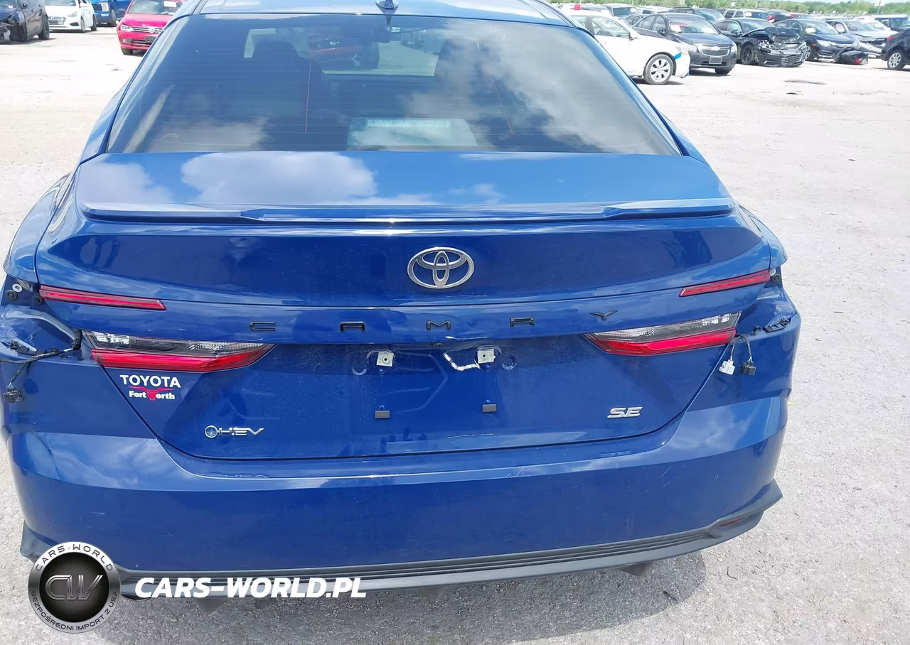 2025 Toyota Camry Se VIN:4T1DAACK8SU168039 - 17