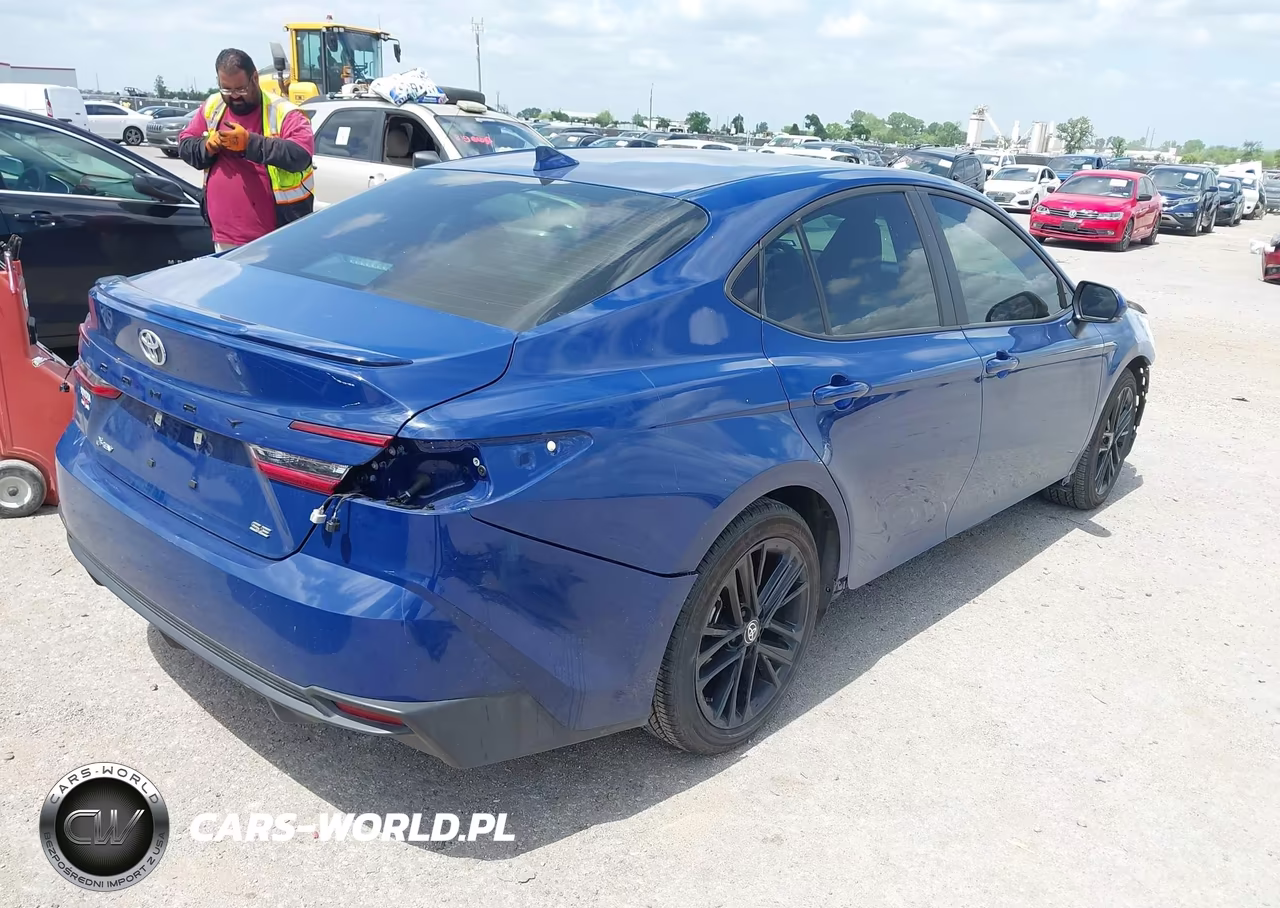 2025 Toyota Camry Se VIN:4T1DAACK8SU168039 - 4