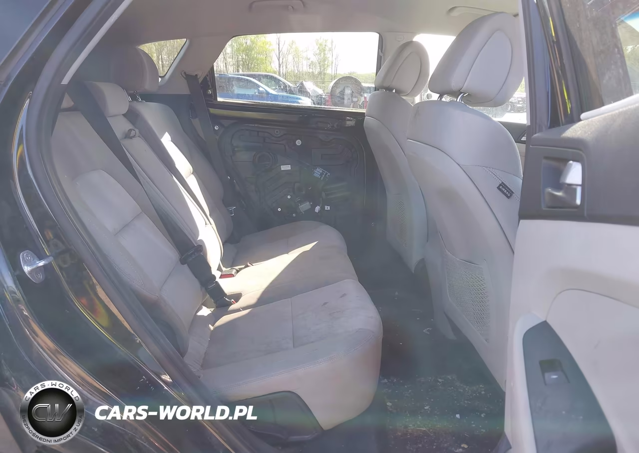 2016 Hyundai Tucson Sport VIN:KM8J3CA26GU044306 - 8
