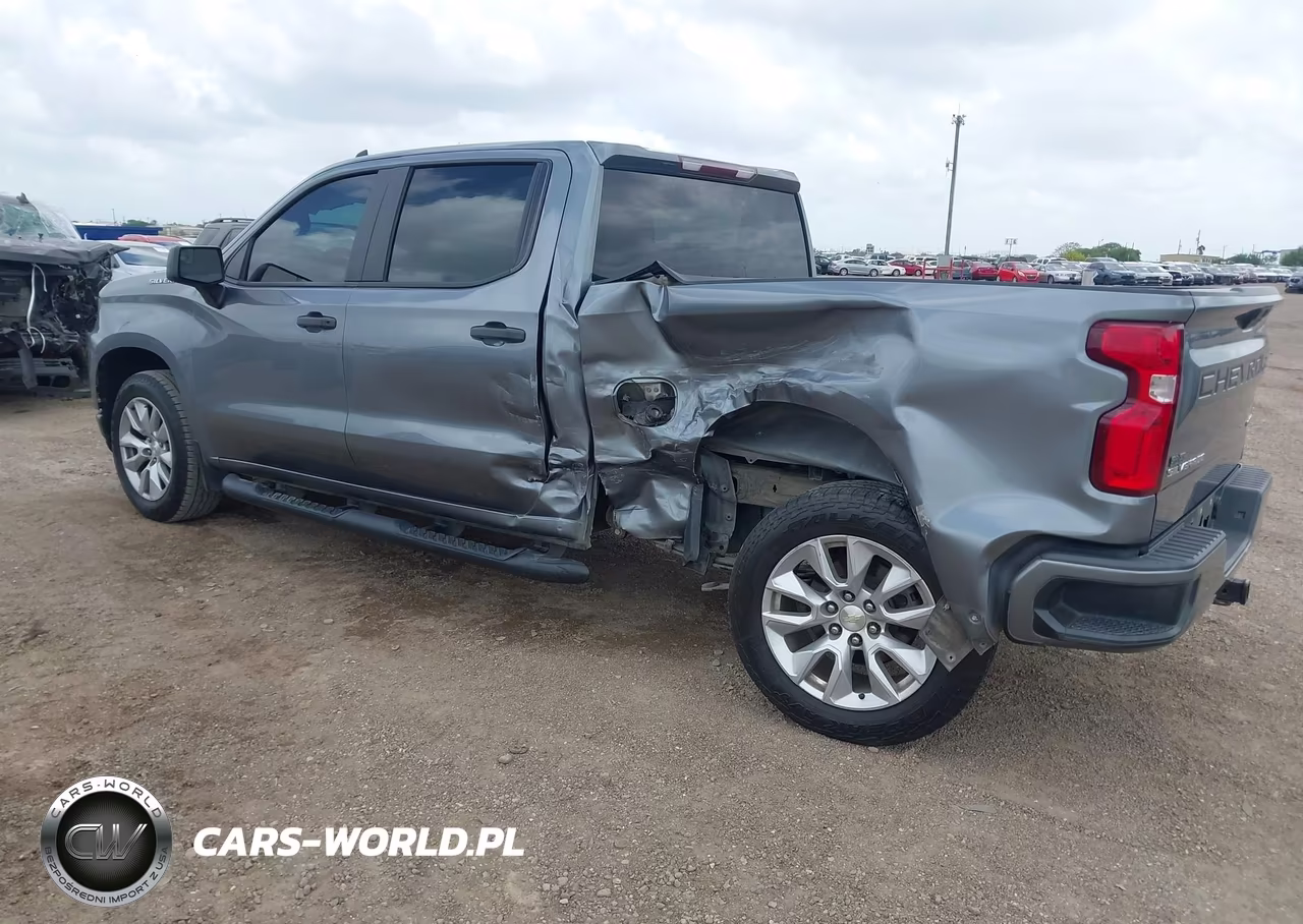 2020 Chevrolet Silverado 1500 2Wd Short Bed Custom VIN:3GCPWBEK7LG147175 - 3