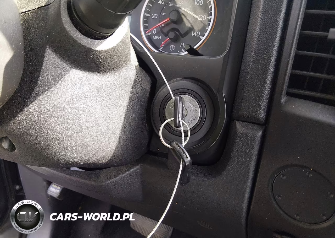 2015 Nissan Titan Sv VIN:1N6AA0EDXFN500284 - 11
