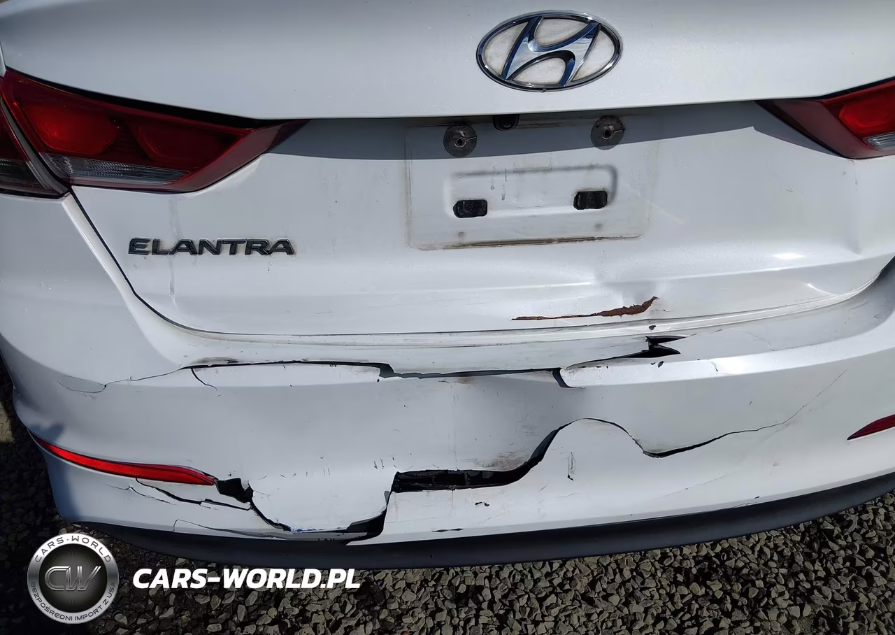 2018 Hyundai Elantra Value Edition VIN:5NPD84LF9JH317541 - 6