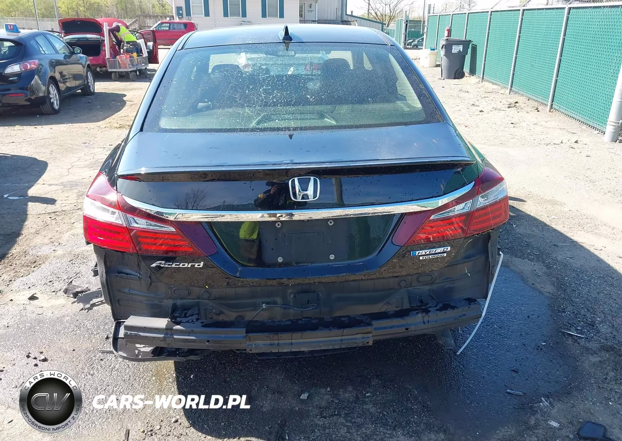 2017 Honda Accord Hybrid Touring VIN:JHMCR6F71HC030479 - 17