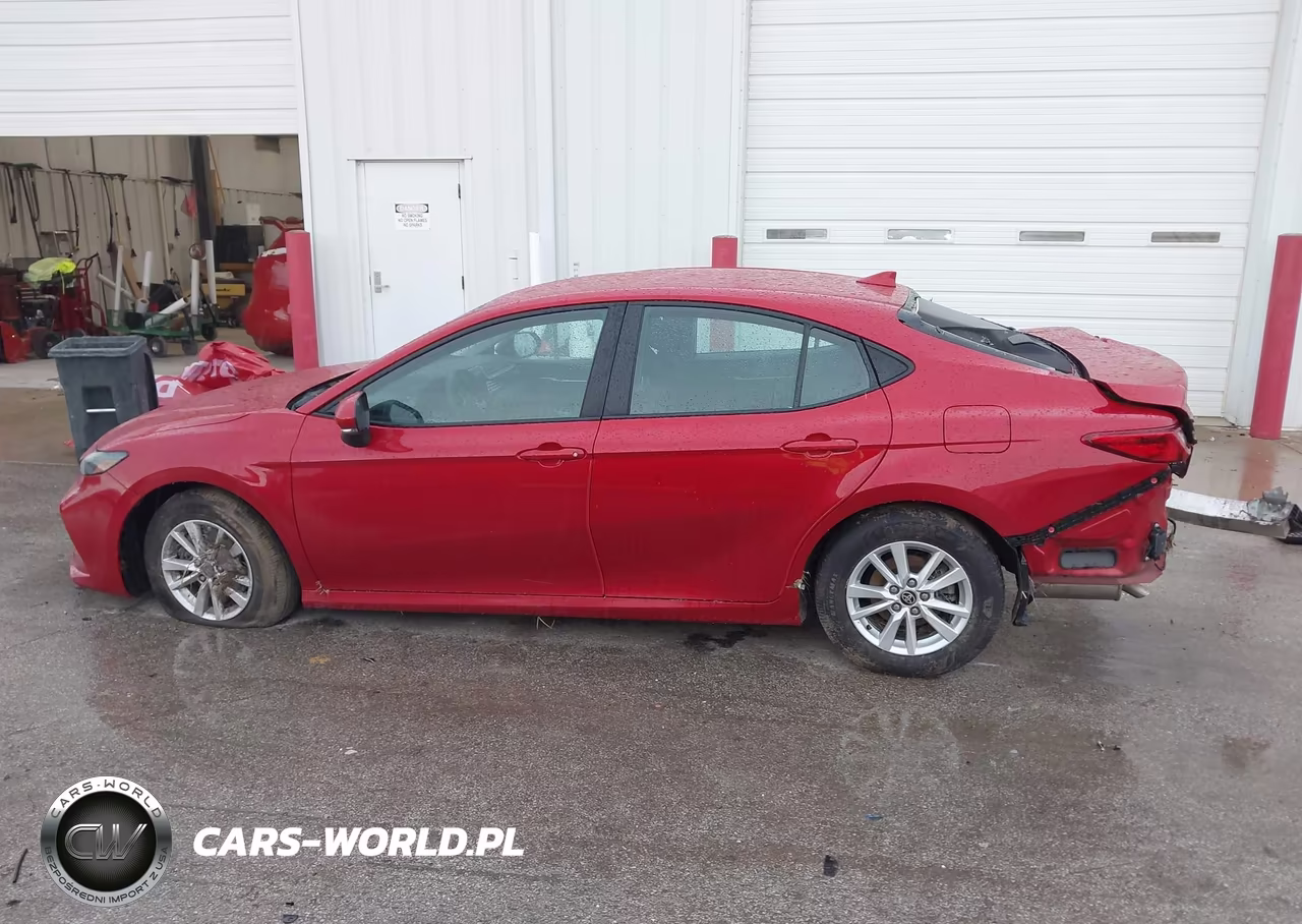 2025 Toyota Camry Le VIN:4T1DAACK7SU199251 - 14