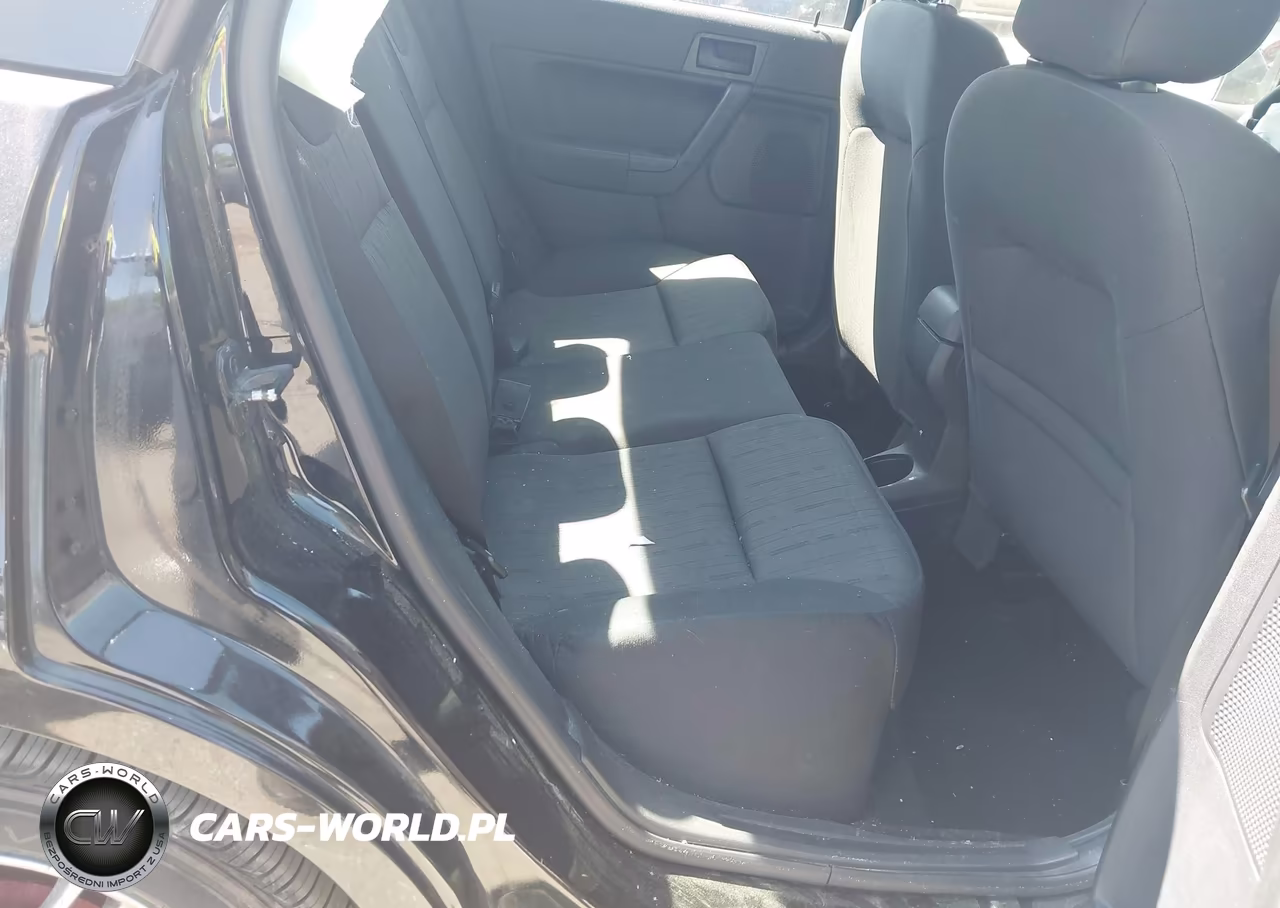 2009 Ford Focus Se VIN:1FAHP35N49W219502 - 8