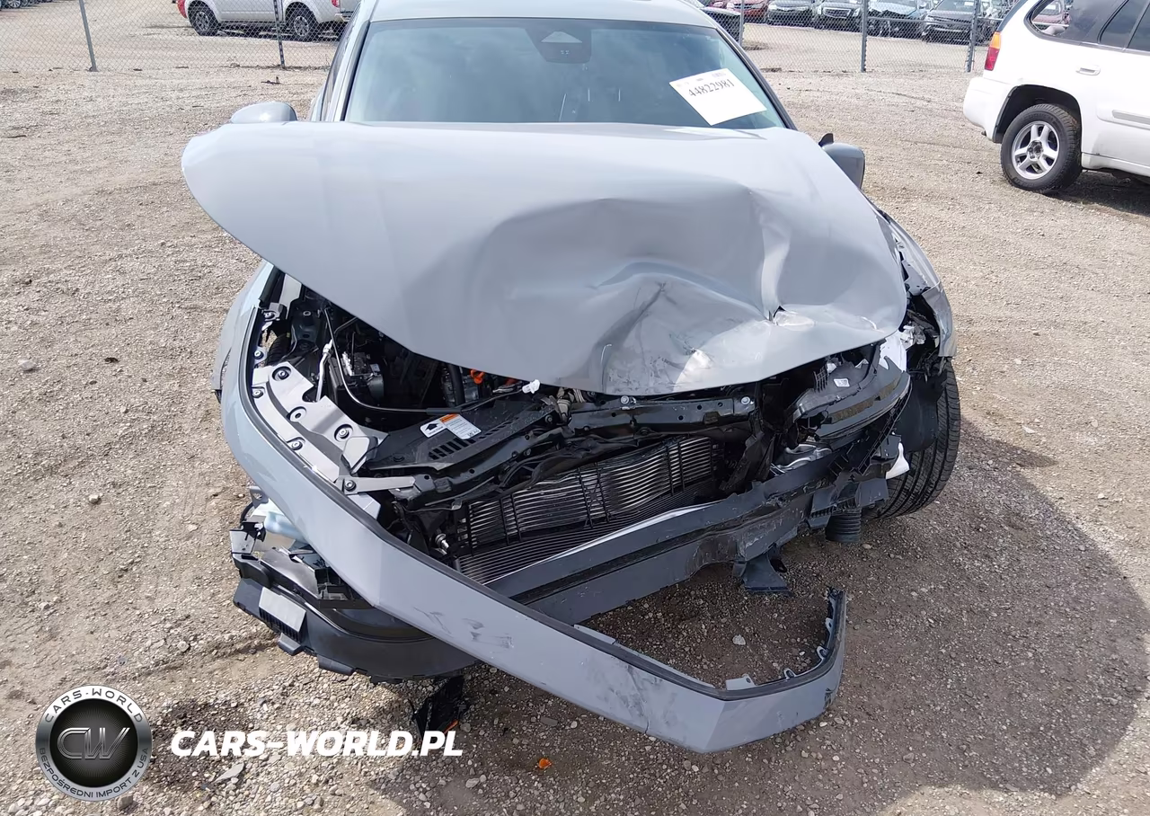 2025 Honda Accord Hybrid Touring VIN:1HGCY2F80SA073172 - 6