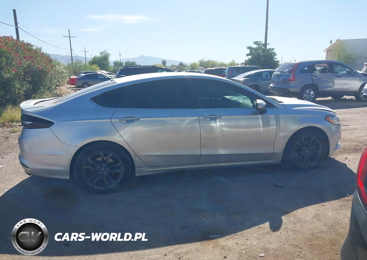 2018 Ford Fusion Se VIN:3FA6P0HD4JR136930 - 13