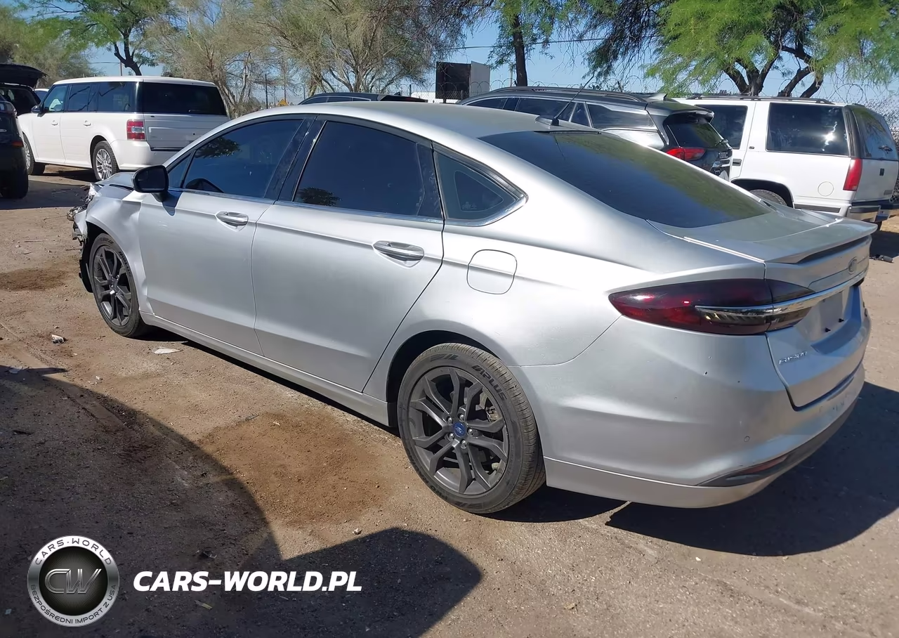 2018 Ford Fusion Se VIN:3FA6P0HD4JR136930 - 3