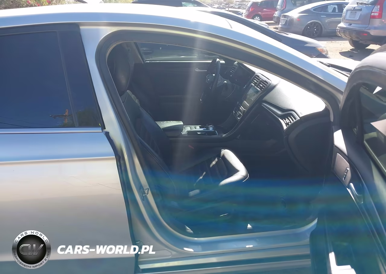 2018 Ford Fusion Se VIN:3FA6P0HD4JR136930 - 5