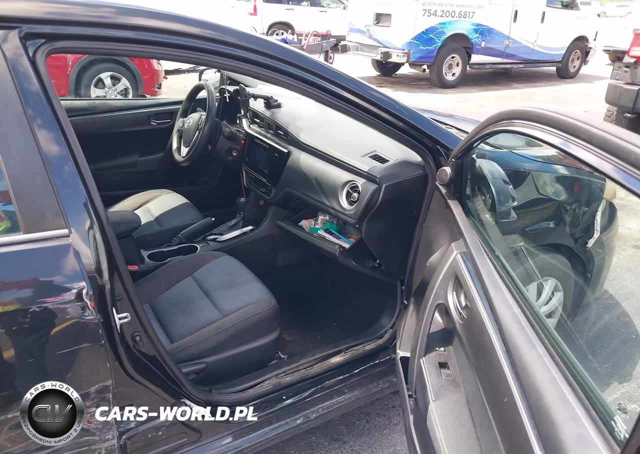 2017 Toyota Corolla Le VIN:5YFBURHE7HP617026 - 5