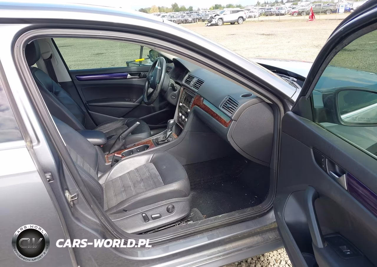 2013 Volkswagen Passat 2.0L Tdi Sel Premium VIN:1VWCN7A34DC093140 - 5