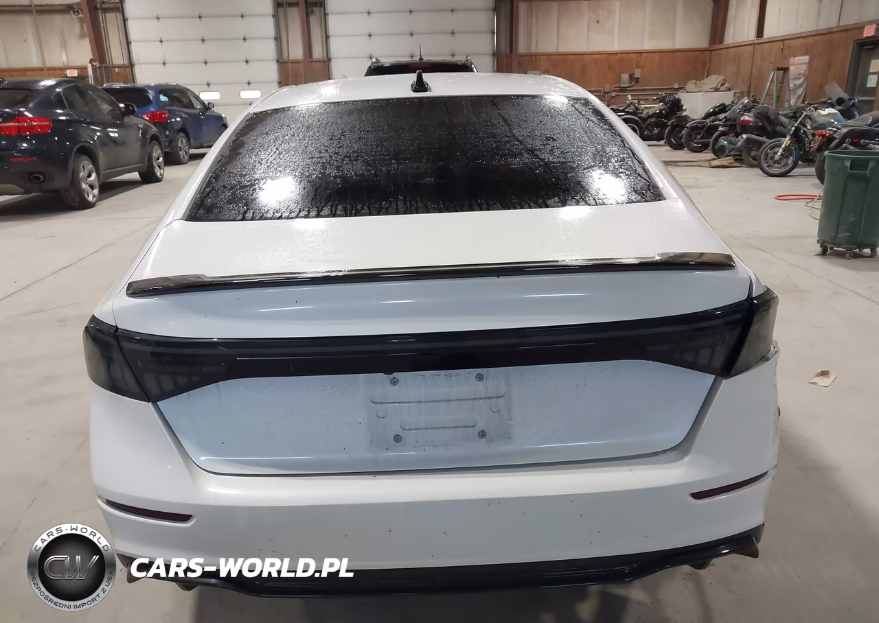 2024 Honda Accord Hybrid Sport-L VIN:1HGCY2F79RA028927 - 16