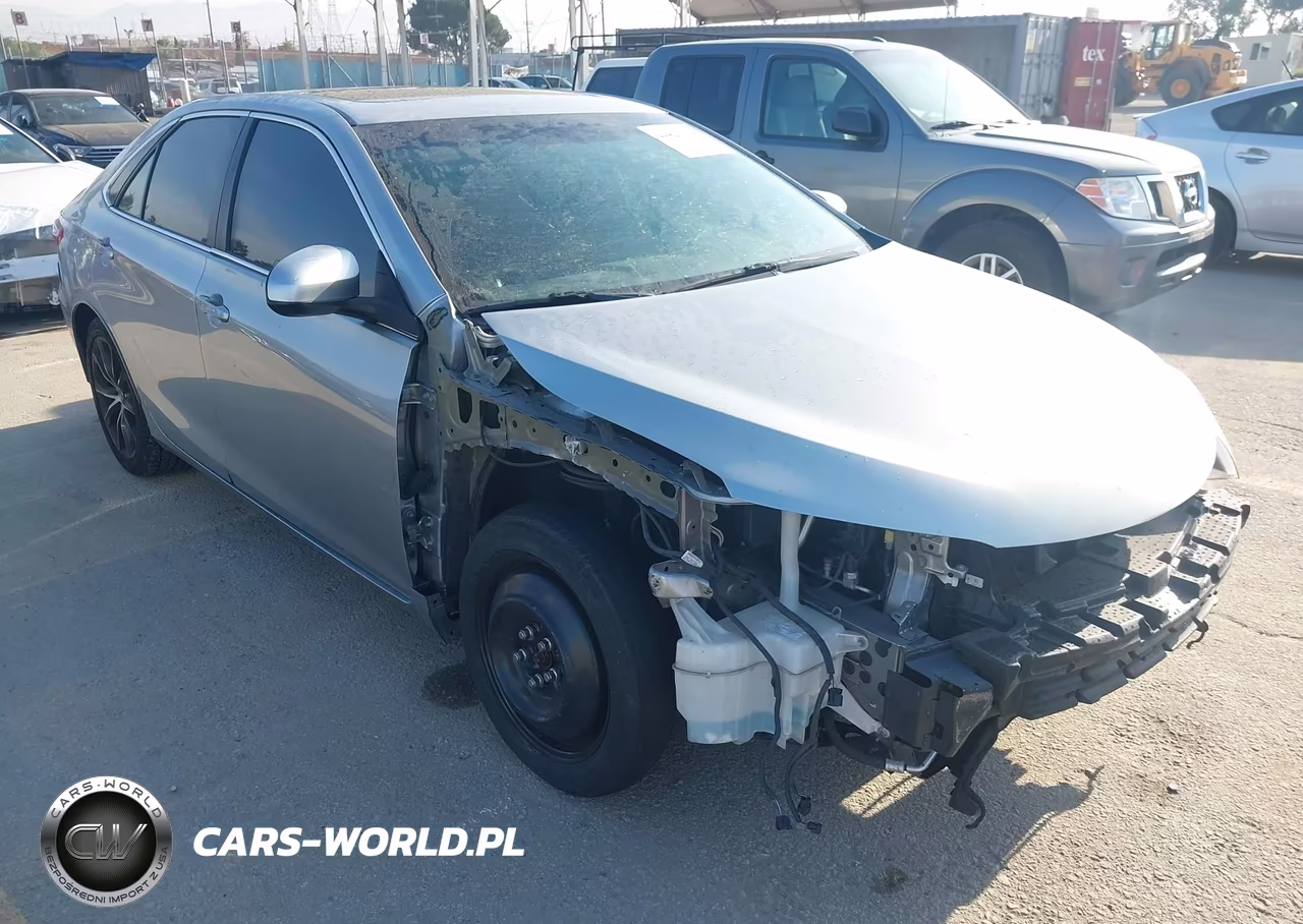 2017 Toyota Camry Xse – zdjęcie 1 z 17