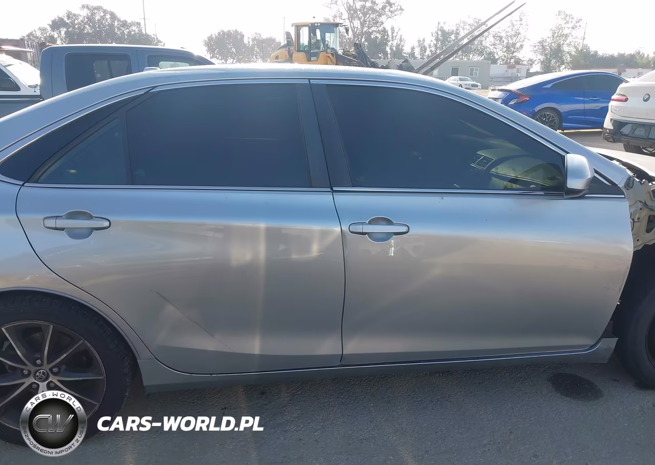 2017 Toyota Camry Xse VIN:4T1BF1FK5HU351833 - 14