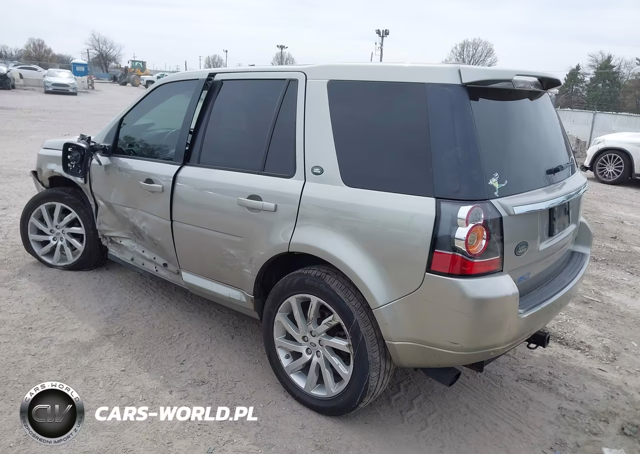 2014 Land Rover Lr2 VIN:SALFT2BG5EH383605 - 3
