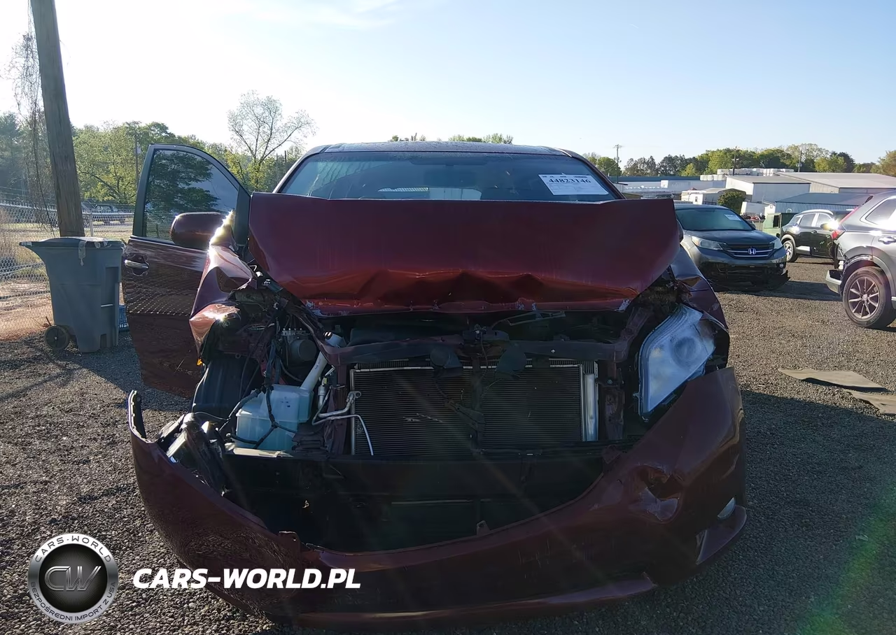 2016 Toyota Sienna Xle 8 Passenger VIN:5TDYK3DC2GS723536 - 13