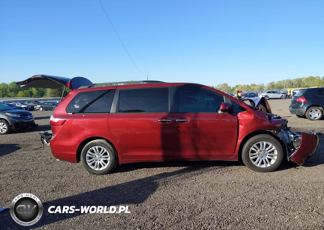2016 Toyota Sienna Xle 8 Passenger VIN:5TDYK3DC2GS723536 - 14