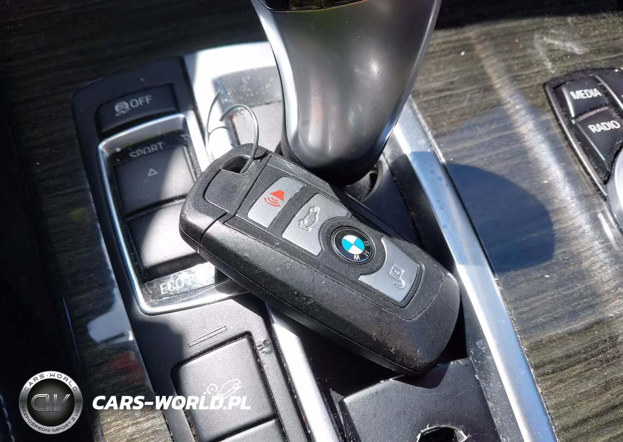 2016 BMW X3 xDrive28I VIN:5UXWX9C5XG0D67646 - 11