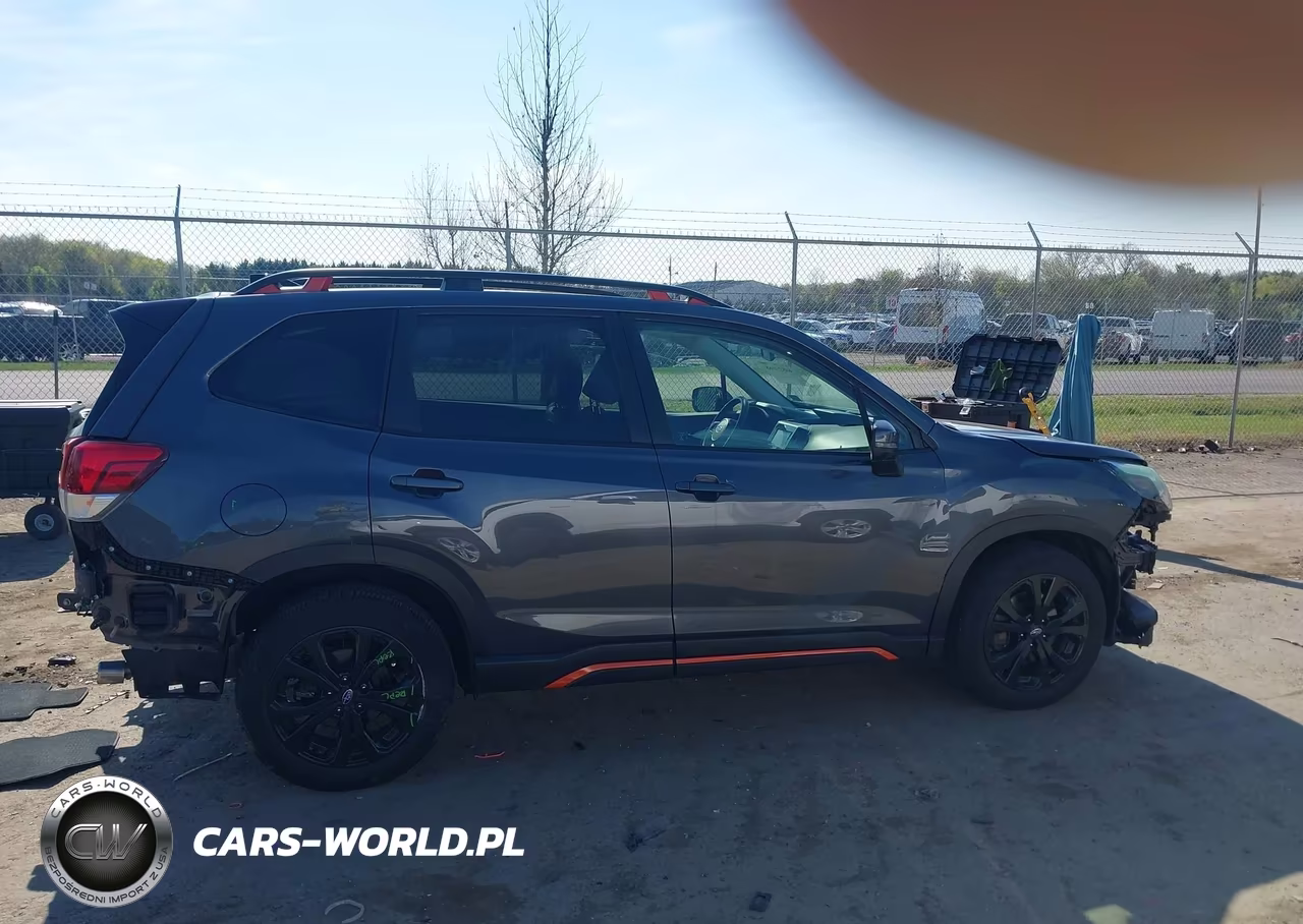 2024 Subaru Forester Sport VIN:JF2SKAEC0RH514751 - 13